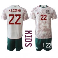 Billiga Mexiko Hirving Lozano #22 Barnkläder Borta fotbollskläder till baby VM 2022 Kortärmad (+ Korta byxor)